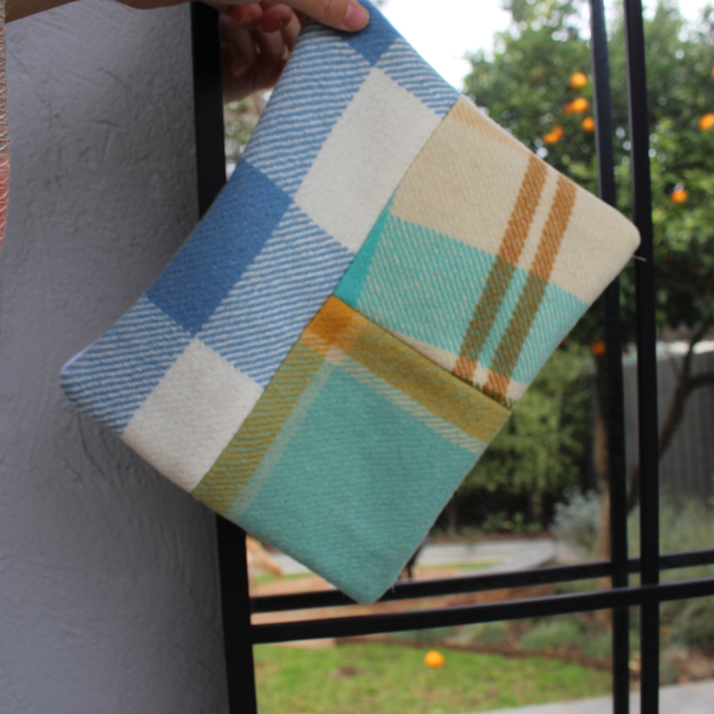 Sunday Snug Pouch 011
