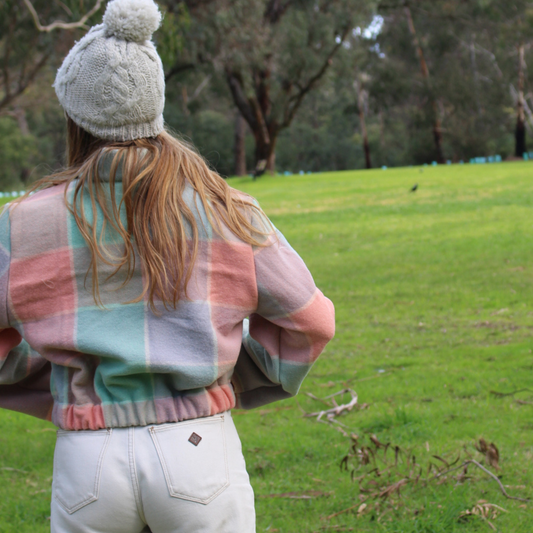 Sundays Blanket Bomber 020 // Pastel Picnic