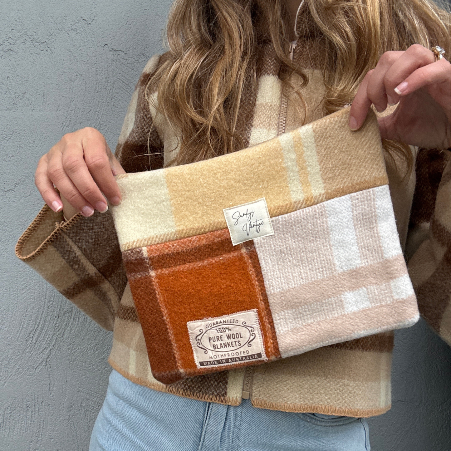 Sunday Snug Pouch 001