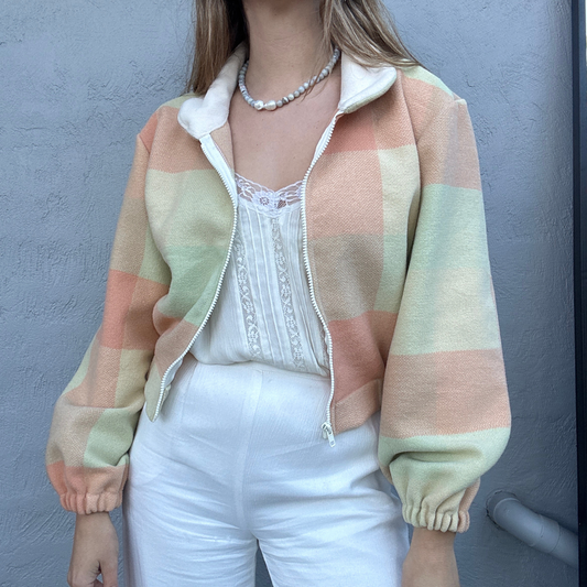 Sundays Blanket Bomber 007 // Peaches
