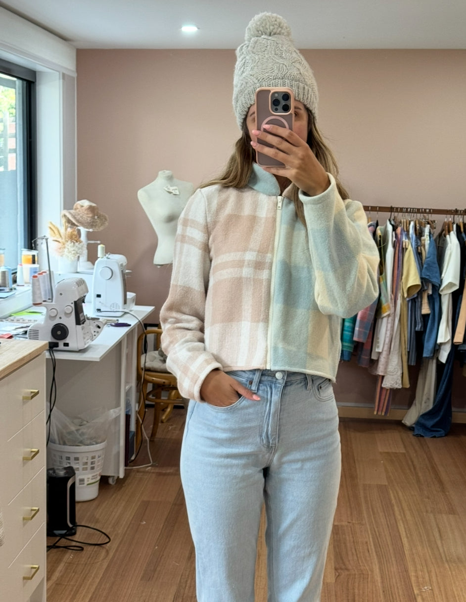 Sunday Snug Cropped Bomber - Oat Sky