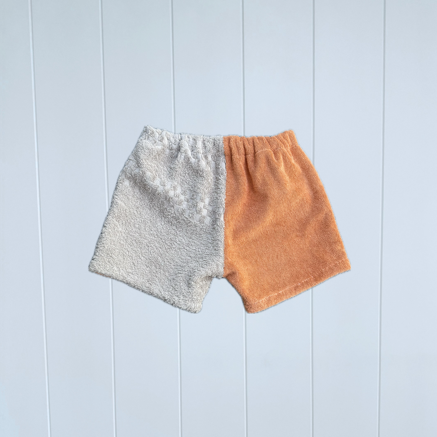 Kids RETOWEL Shorts 005 // 3-5 years