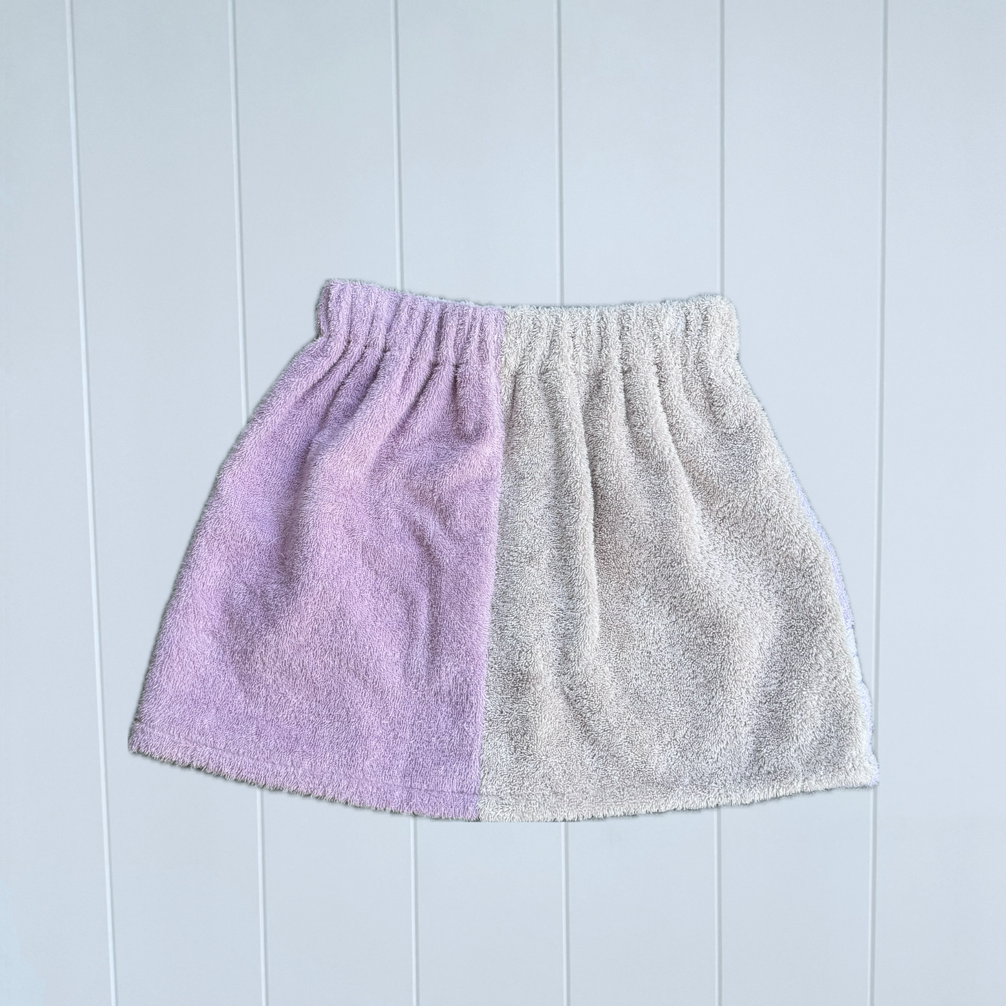 Women's RETOWEL Skirt 002 // Size 8-12