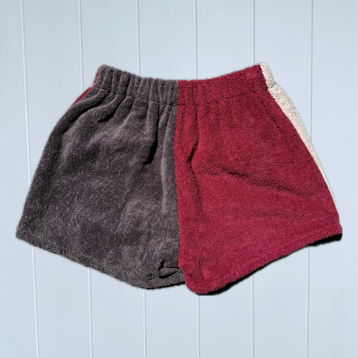 Women's RETOWEL Shorts 005 // Size 10-14