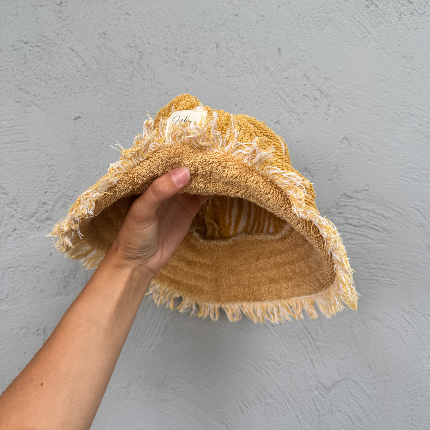 RETOWEL Bucket Hat 003 // One Size