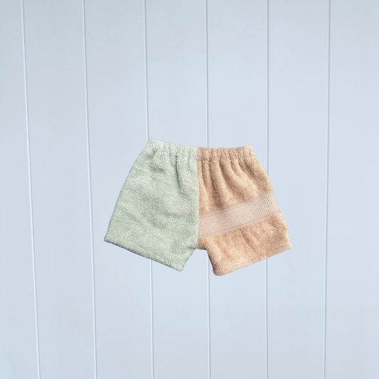 Kids RETOWEL Shorts 009 // 3-5 years