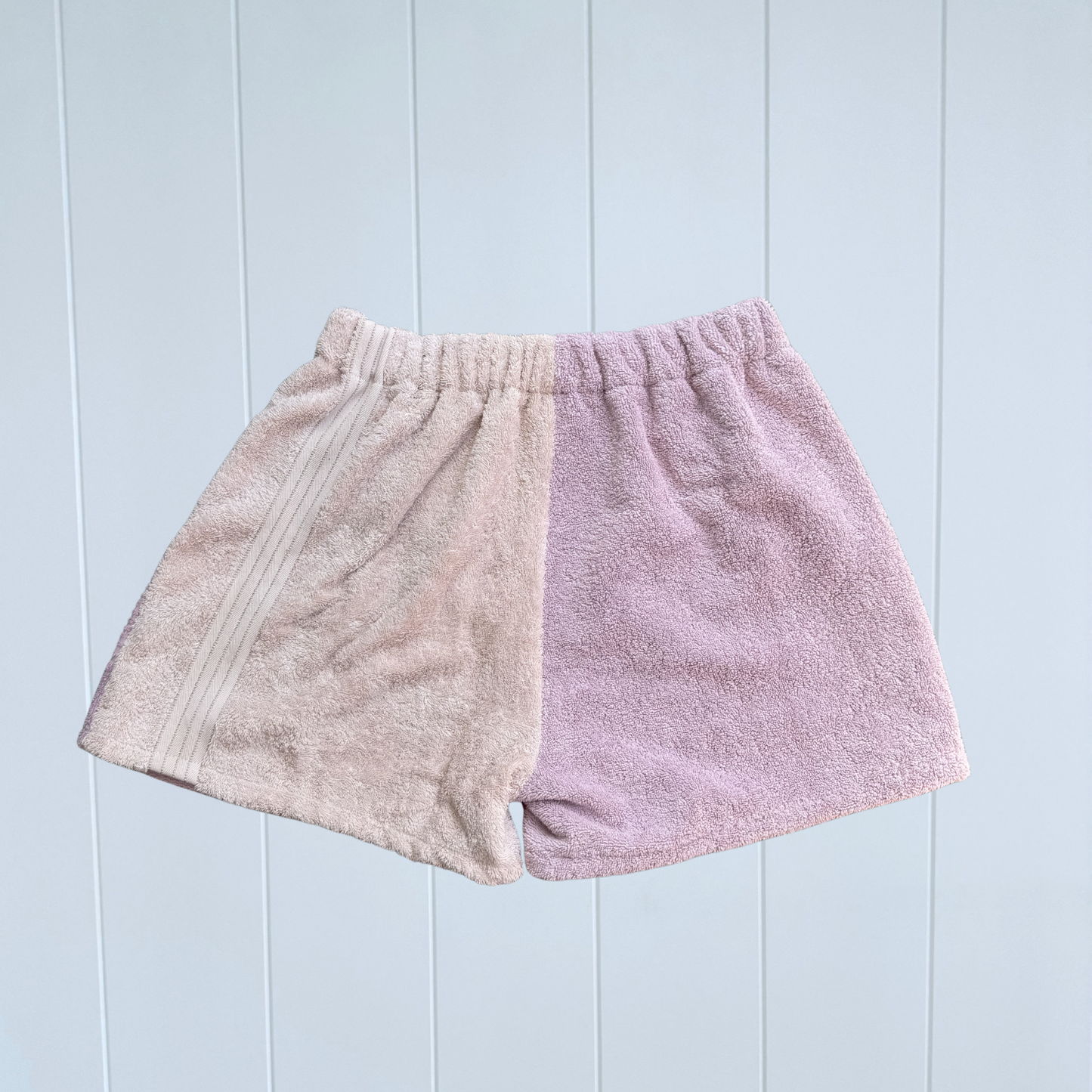 Women's RETOWEL Shorts 006 //Size 14-16