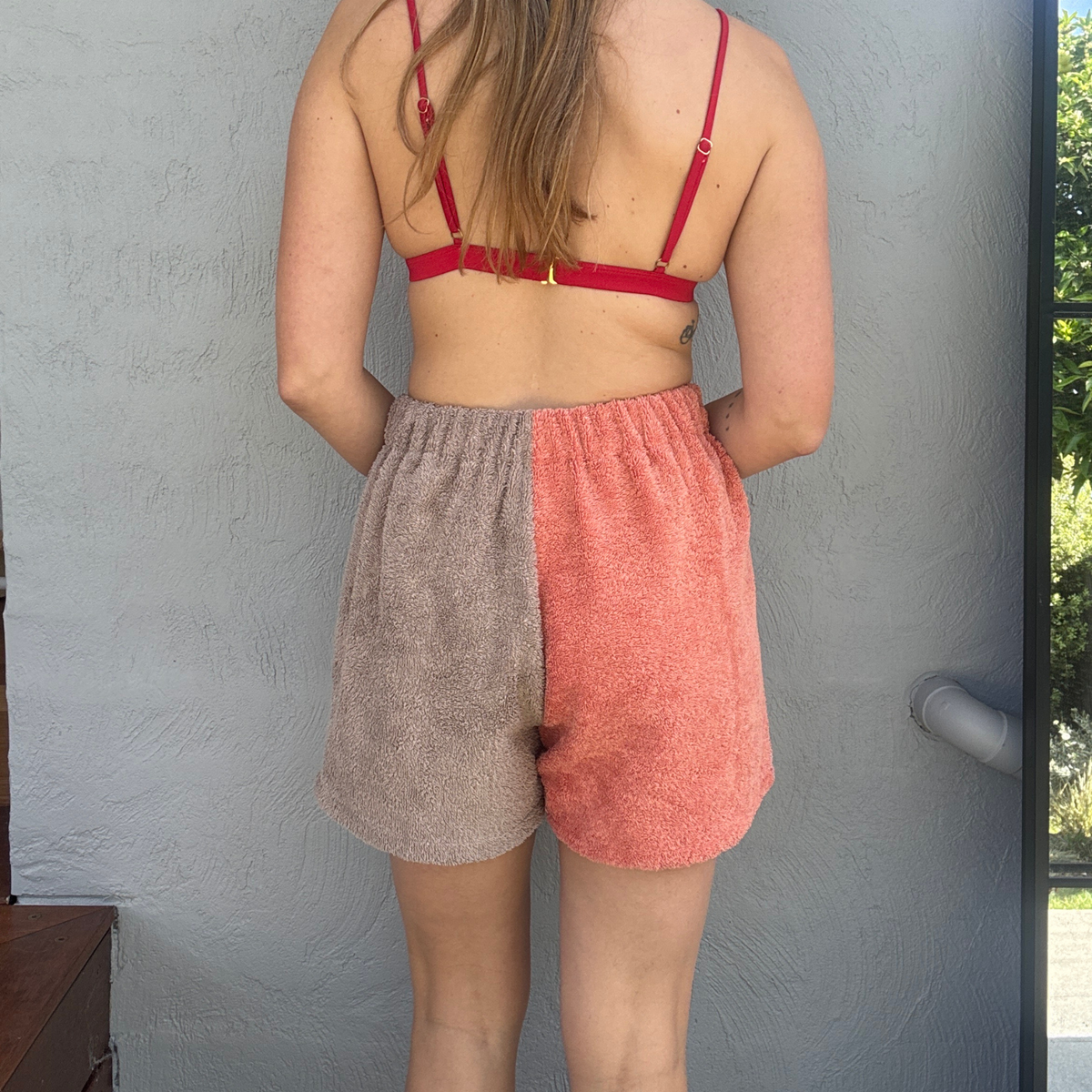 Women's RETOWEL Shorts 016 // Size 10-14