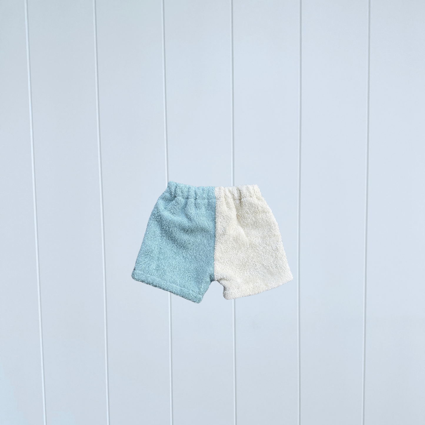 Kids RETOWEL Shorts 010 // Size 6-18 months