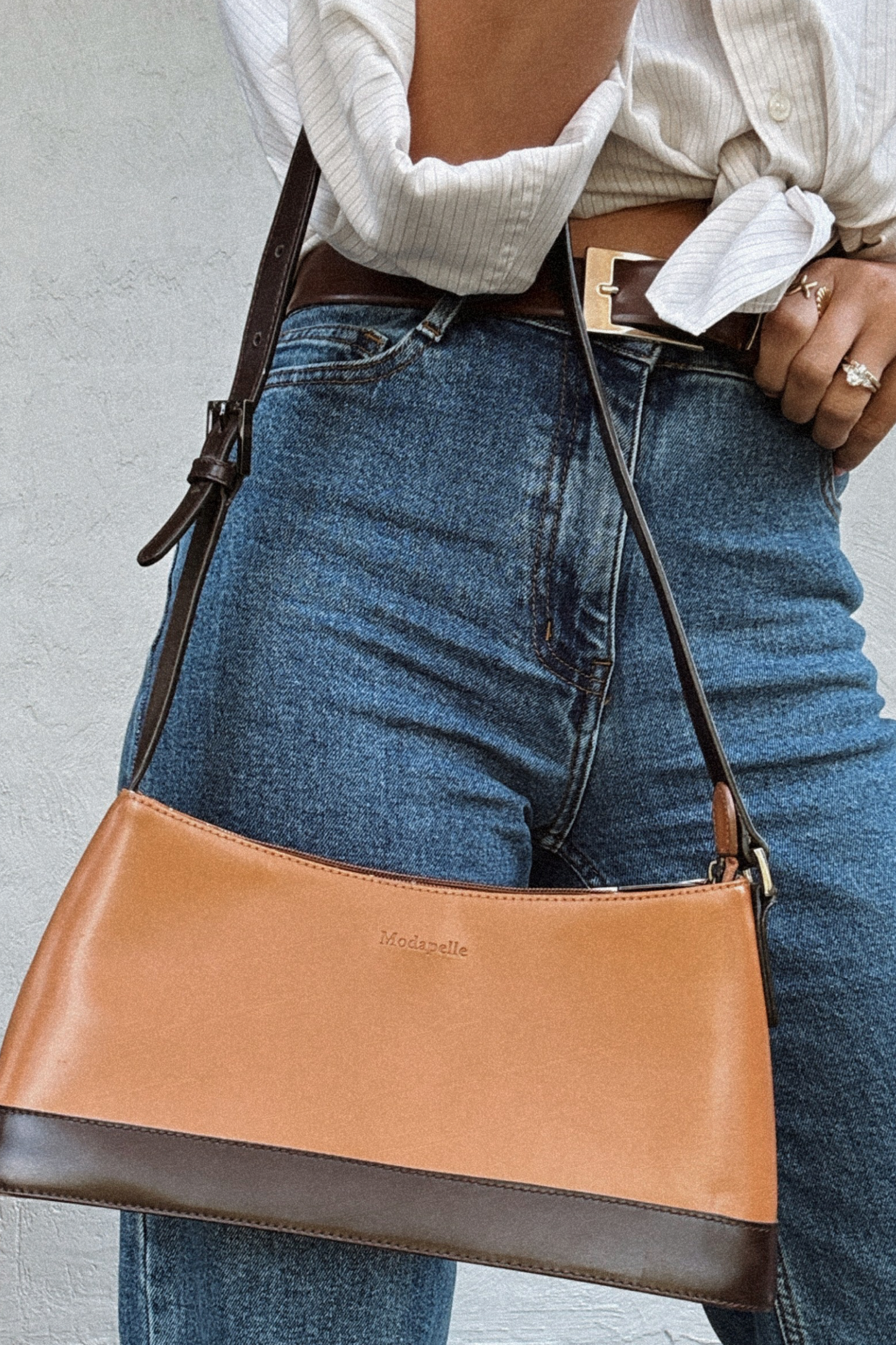Modapelle Tan Shoulder Bag