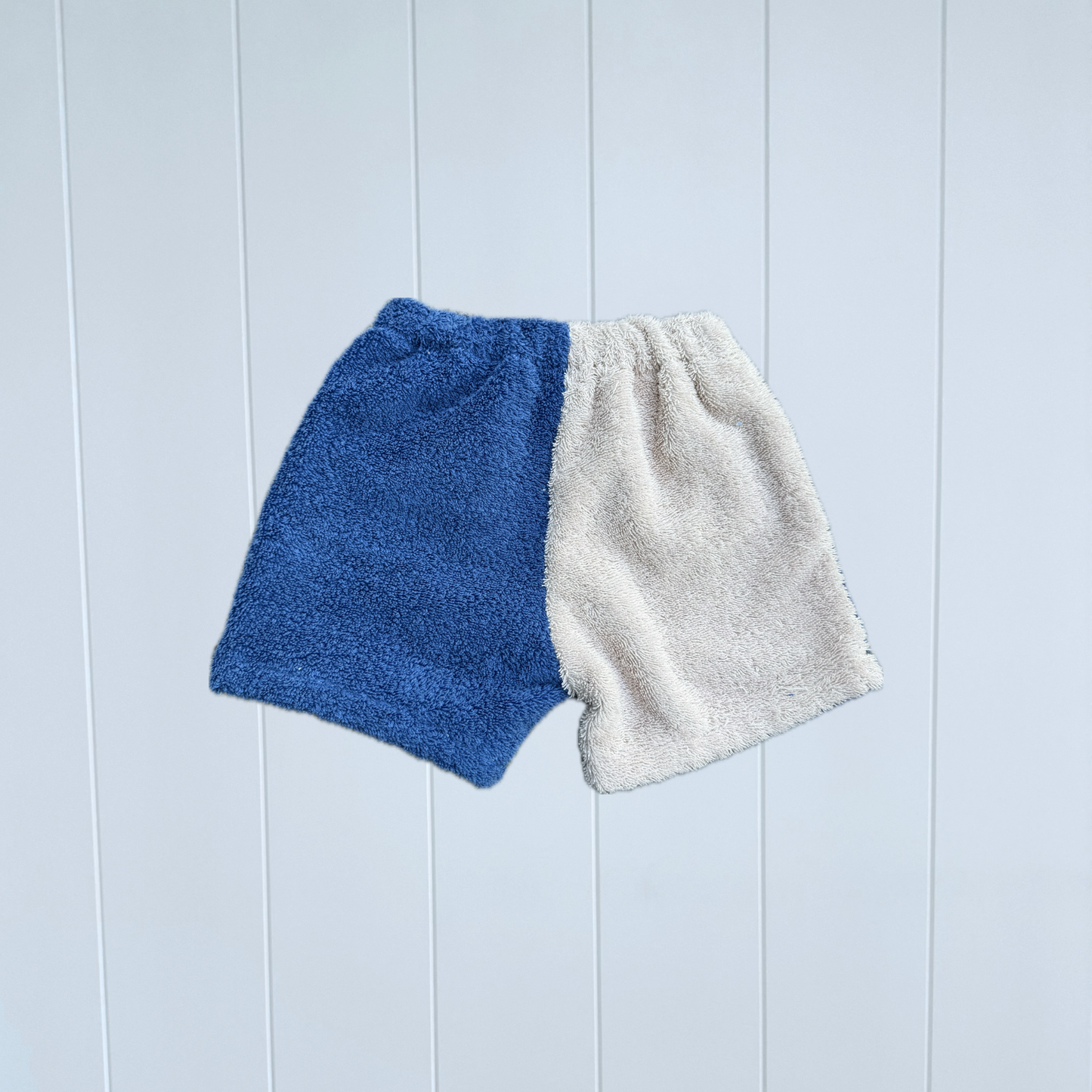 Kids RETOWEL Shorts 002 // Size 6-18 months