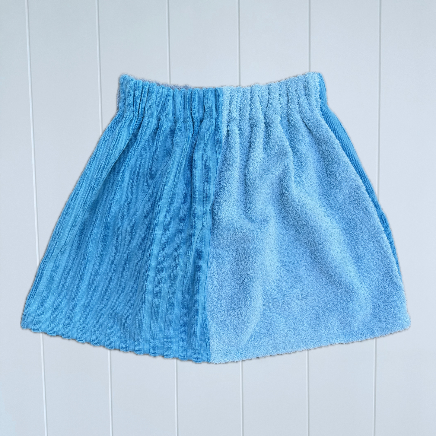 Women's RETOWEL Skirt 001 //Size 6-10