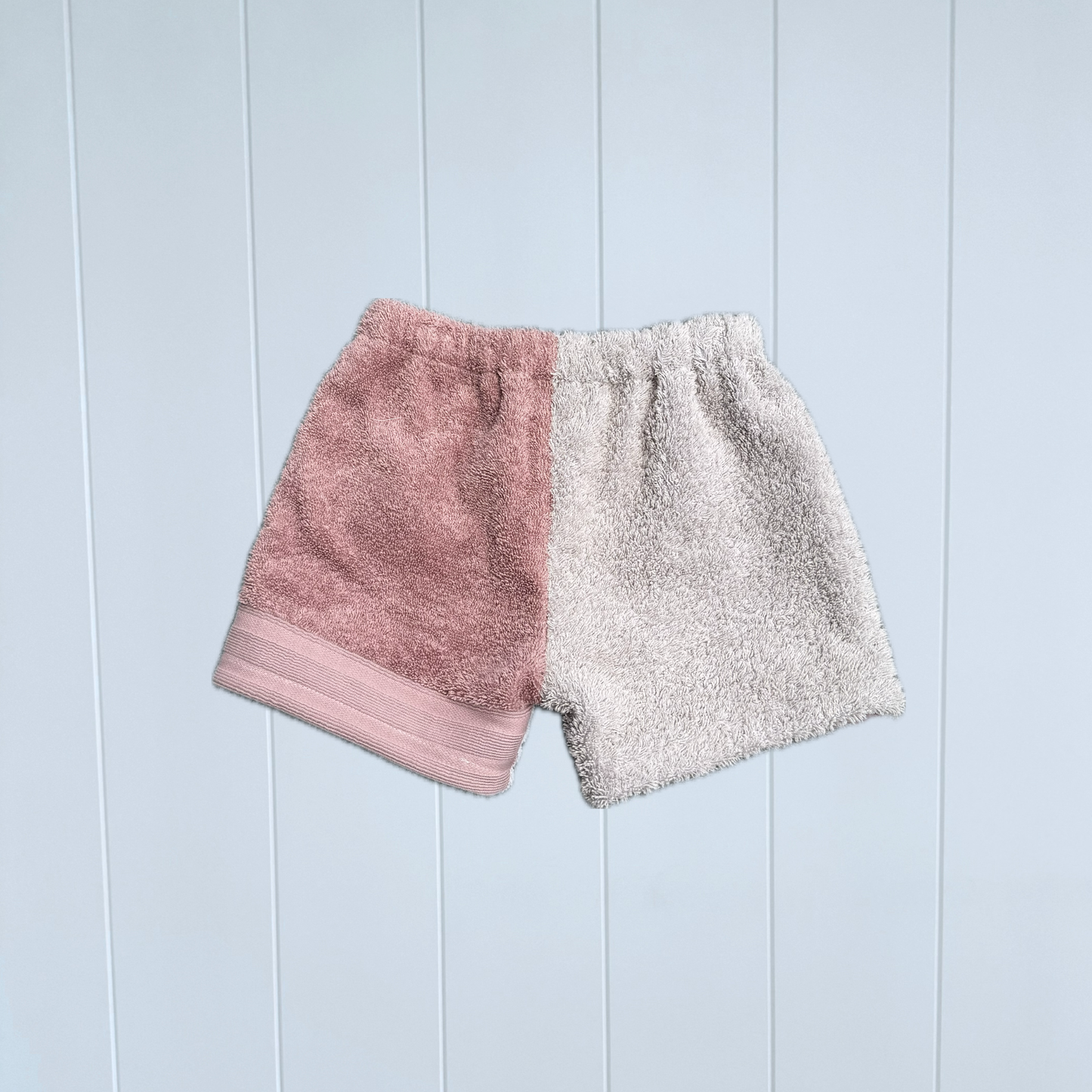 Kids RETOWEL Shorts 002 // 3-5years