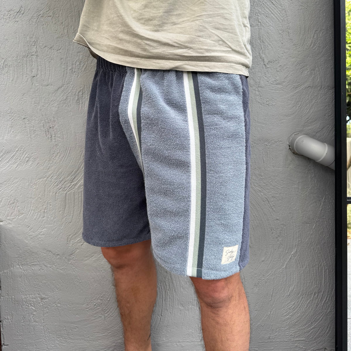 Men’s RETOWEL Shorts 004 // Size 30-34