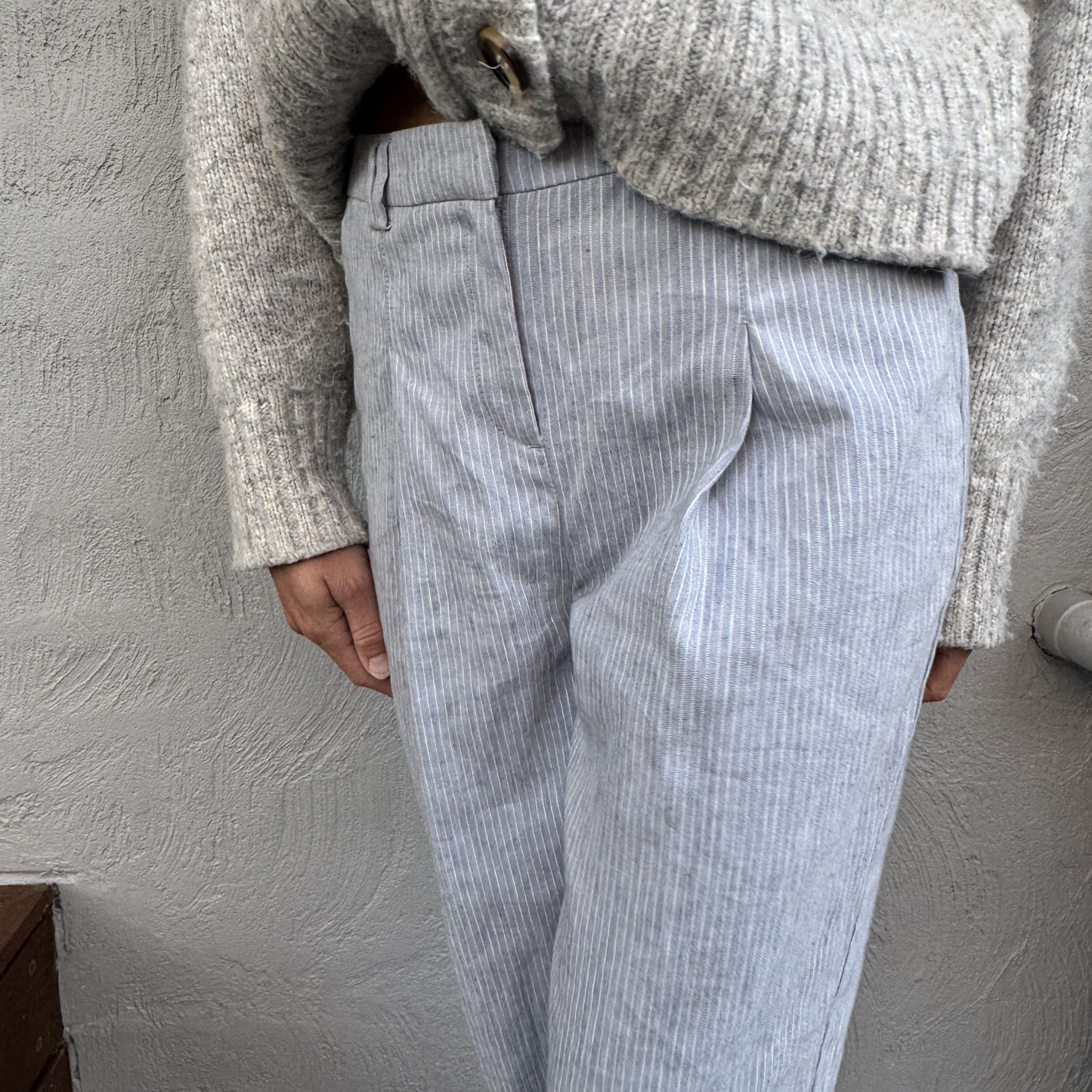 Pinstripe Linen Blend Trousers // Size 8-10