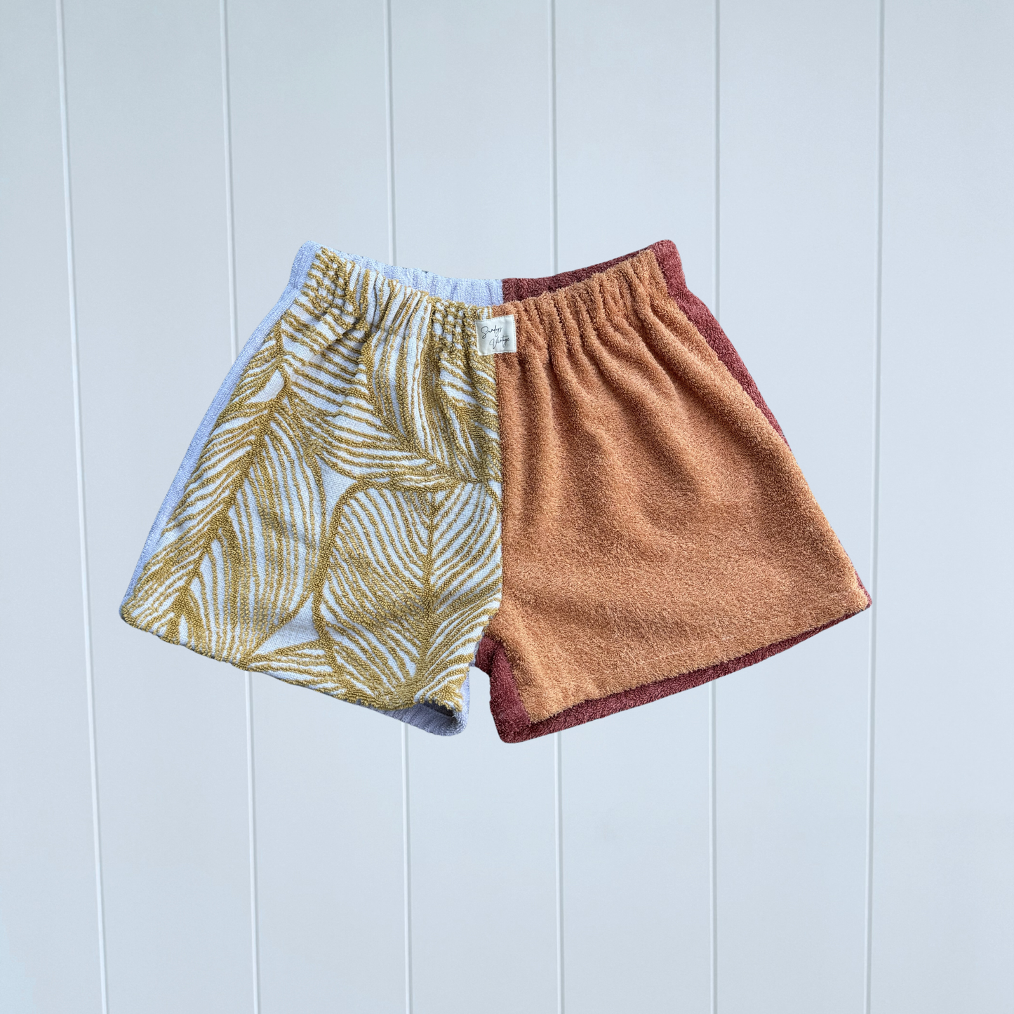 Women's RETOWEL Shorts 012 // Size 10-14