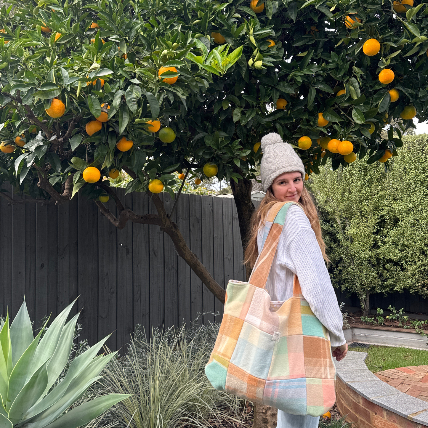 Sunday Snug Large Patchwork Bag 001
