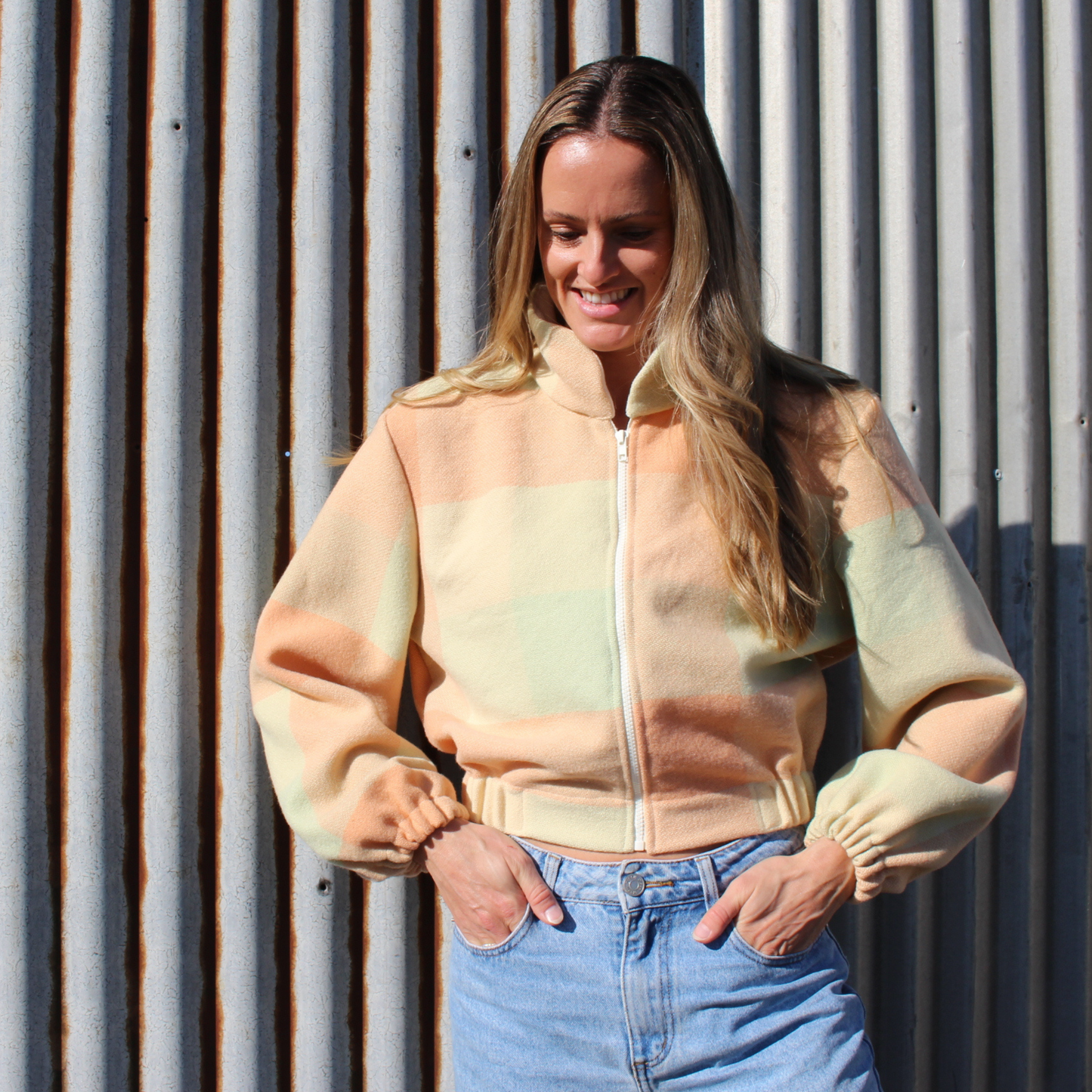 Sundays Blanket Bomber 007 // Peaches