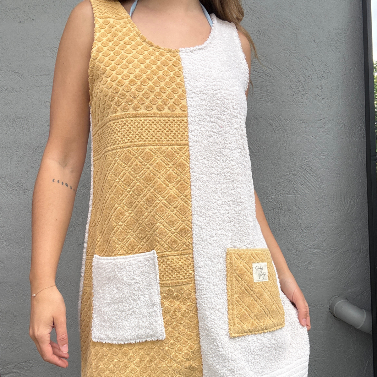 RETOWEL Dress 011 // Size 8-12