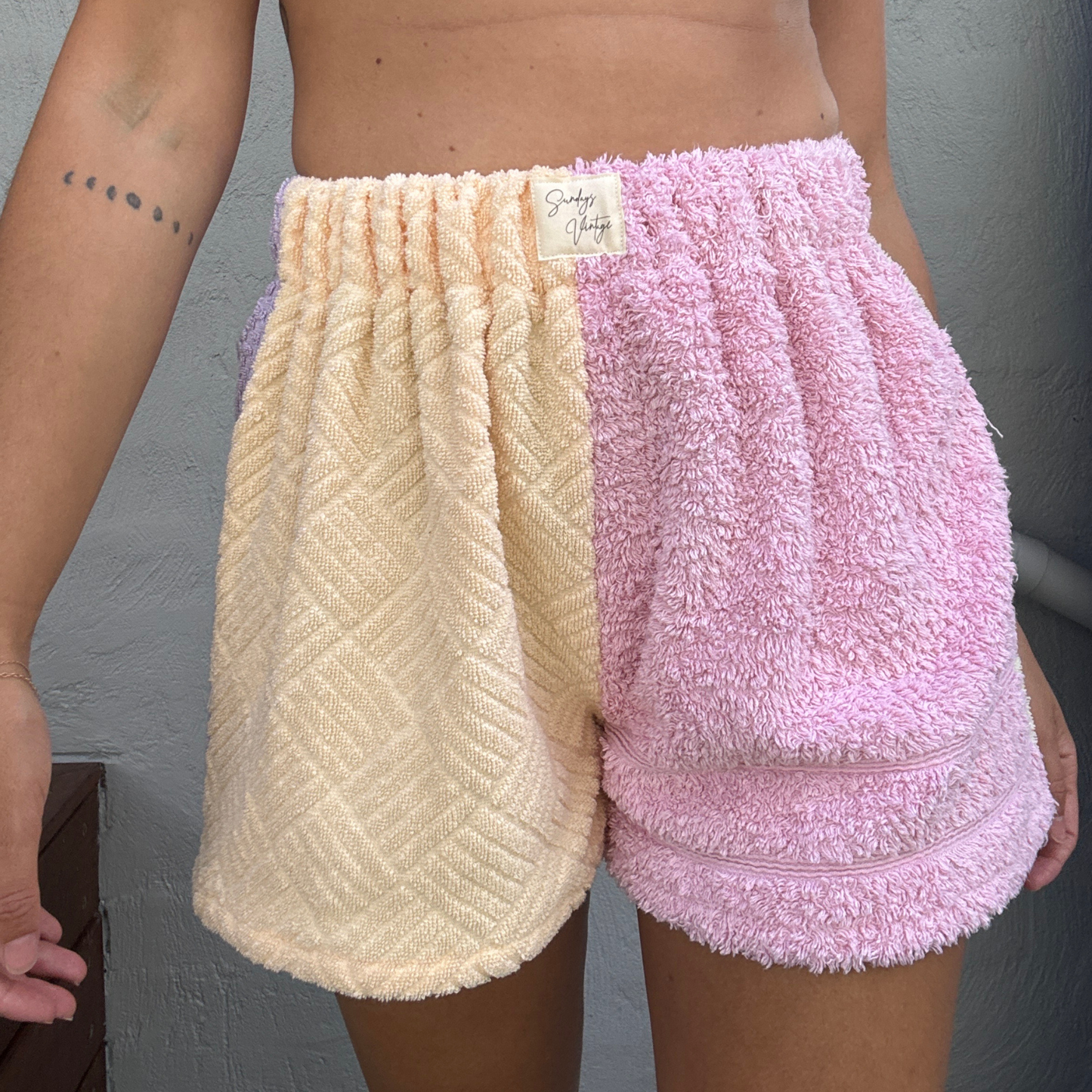 Women's RETOWEL Shorts 014 //Size 6-10