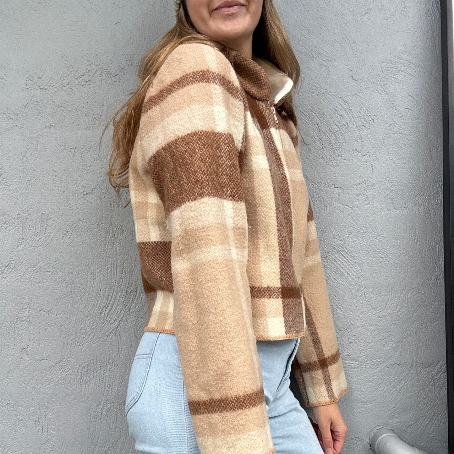 Sunday Snug Cropped Bomber 001 // Mocha