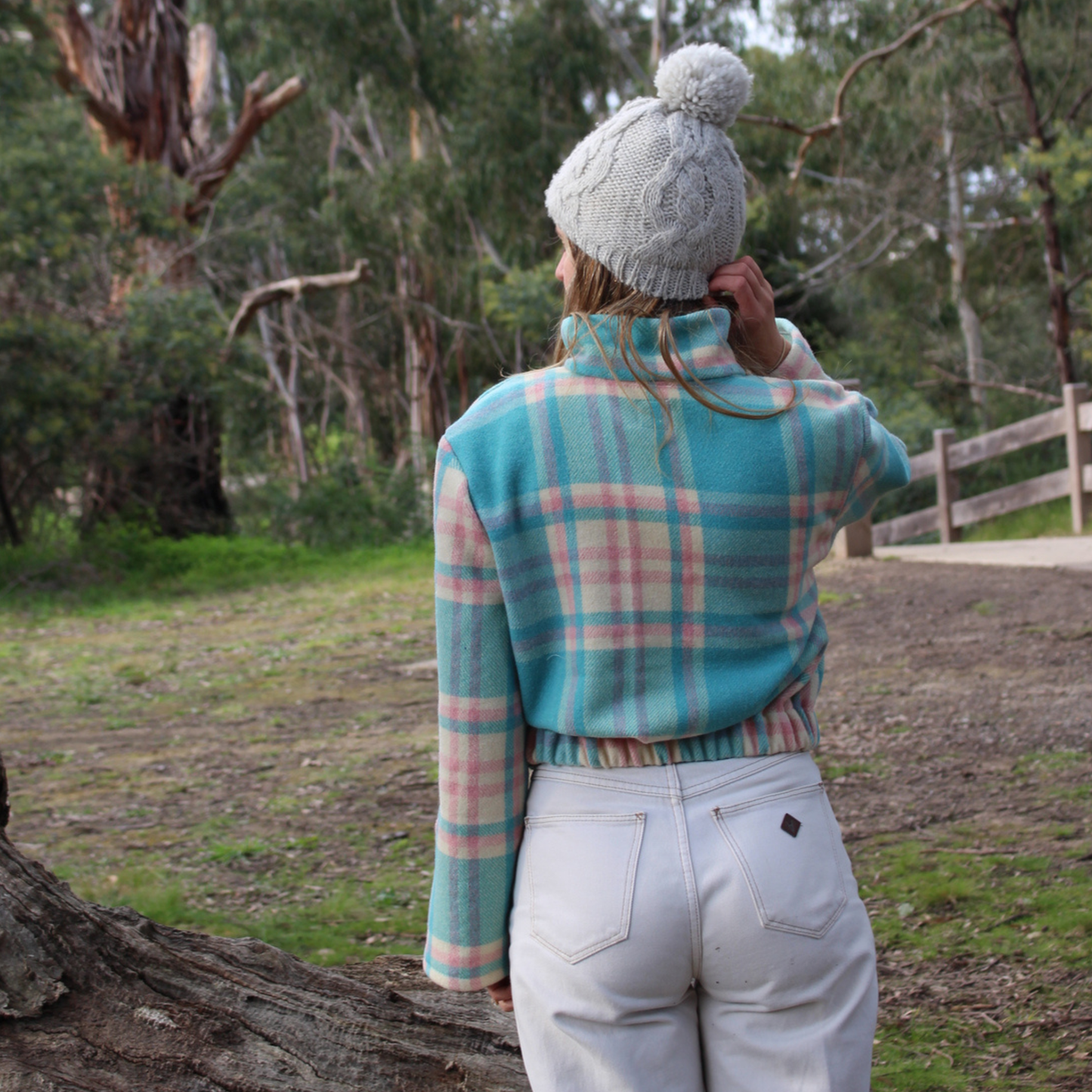 Sundays Blanket Bomber 017 // Pink Lagoon