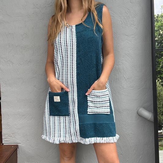 RETOWEL Dress 004 // Size 10-14