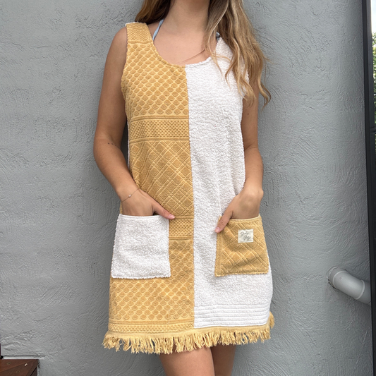 RETOWEL Dress 011 // Size 8-12
