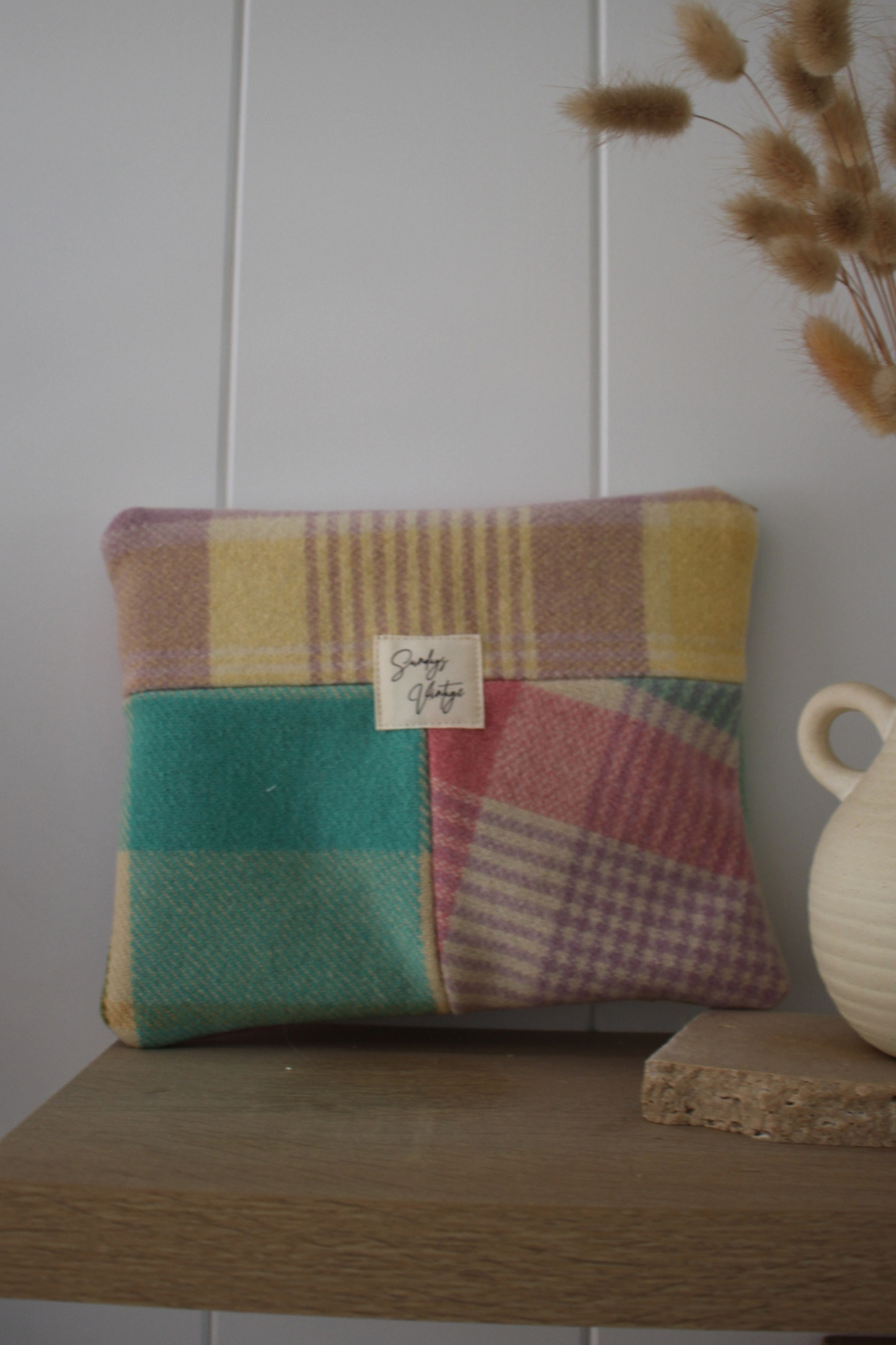 Sunday Snug Pouch 005