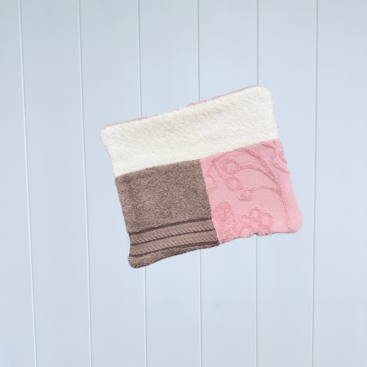 RETOWEL Beach Pouch 022