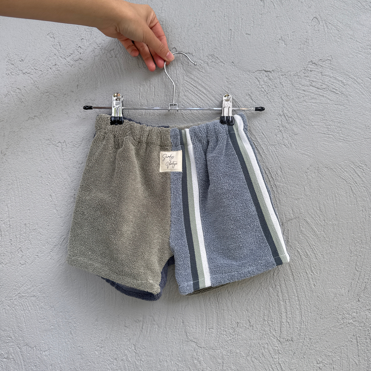 Kids RETOWEL Shorts 017 // 3-5 years
