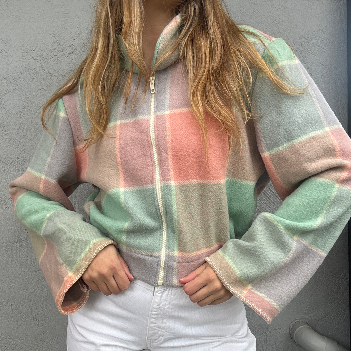 Sundays Blanket Bomber 020 // Pastel Picnic