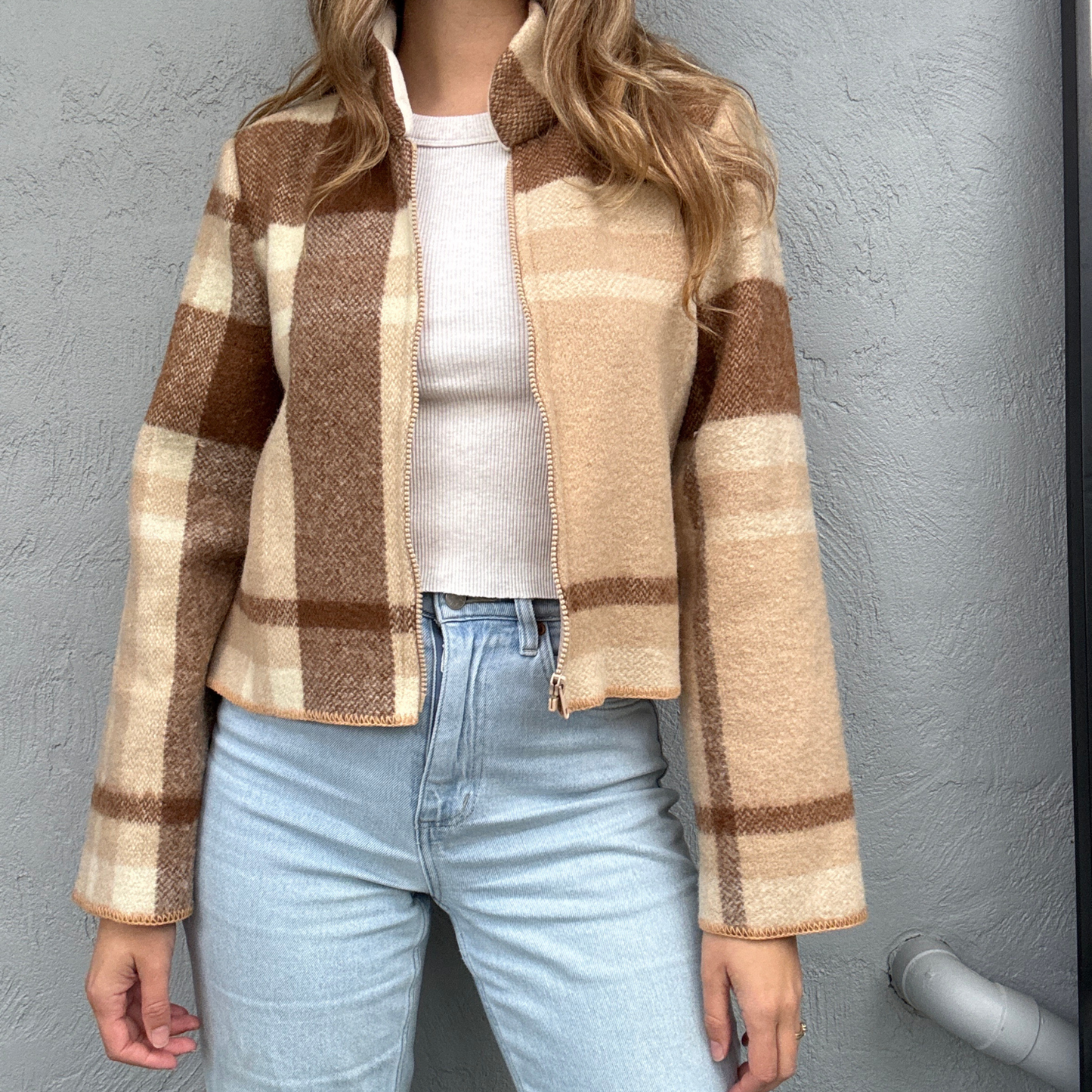 Sunday Snug Cropped Bomber 001 // Mocha