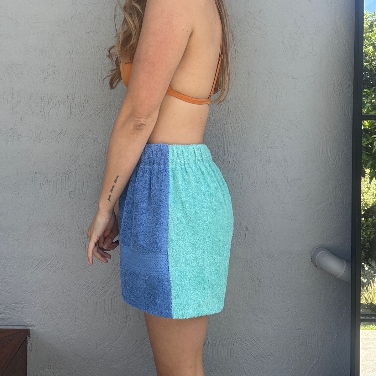 Women's RETOWEL Shorts 015 // Size 10-14