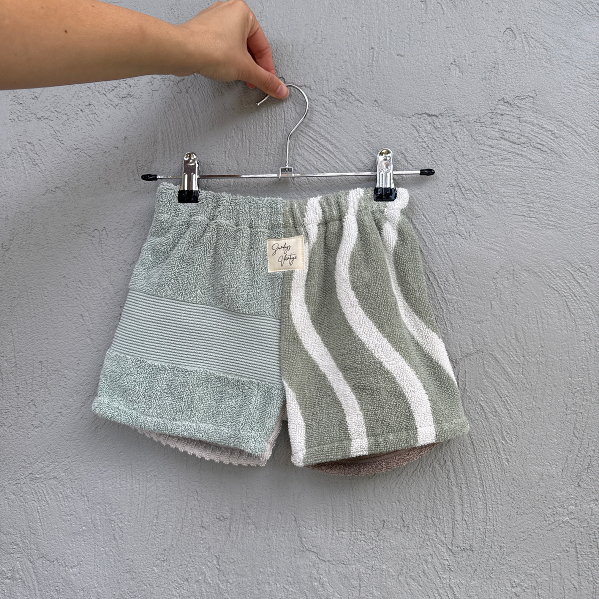 Kids RETOWEL Shorts 018 // 3-5 years