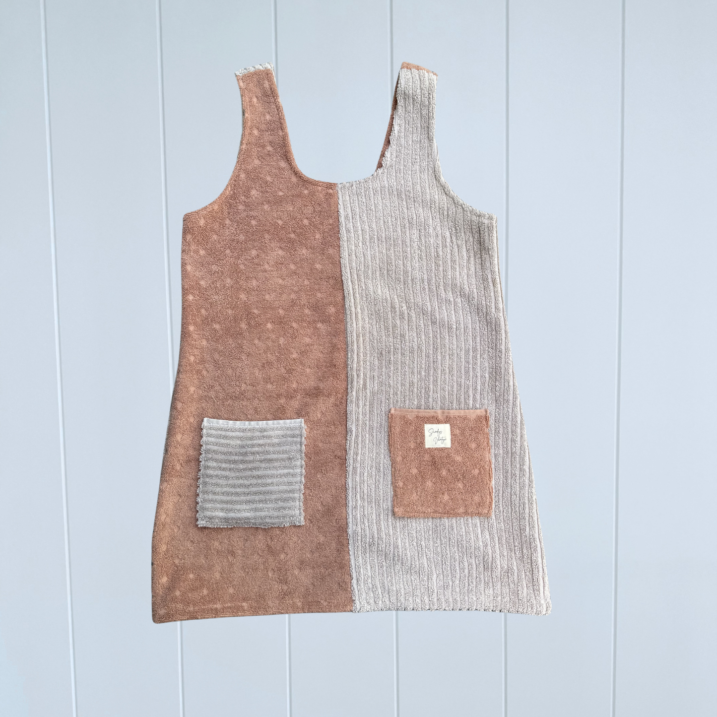 RETOWEL Dress 003 // Size 8-12