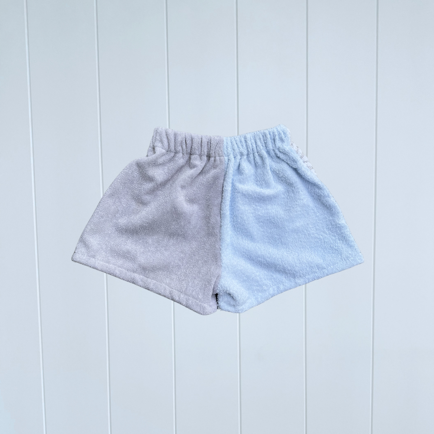 Women's RETOWEL Shorts 013 //Size 6-10