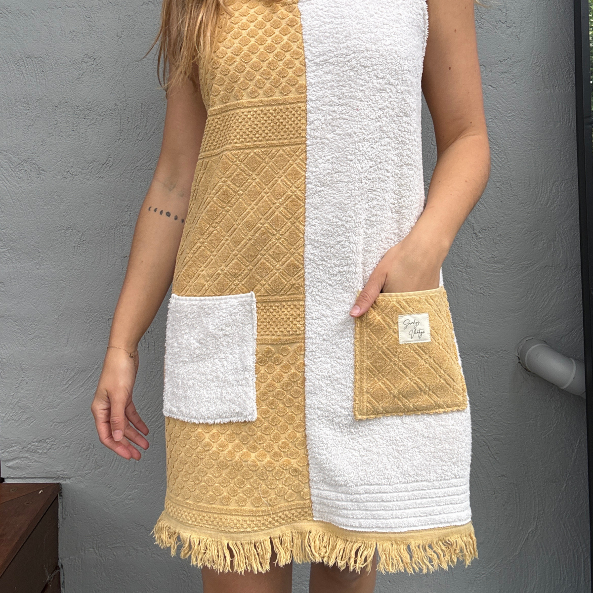 RETOWEL Dress 011 // Size 8-12