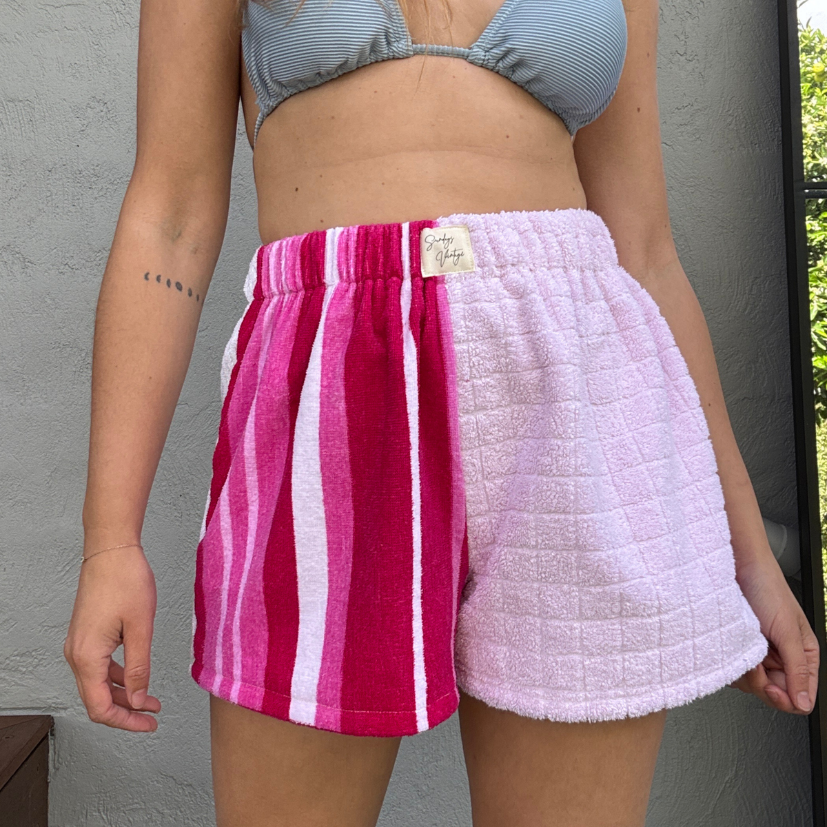 Women's RETOWEL Shorts 029 // Size 8-12