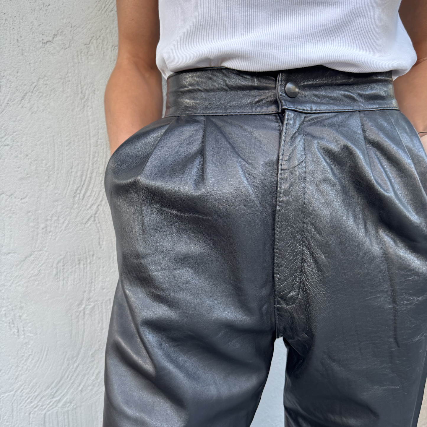 1980s Carmen Oliva Leather Trousers // Size 10