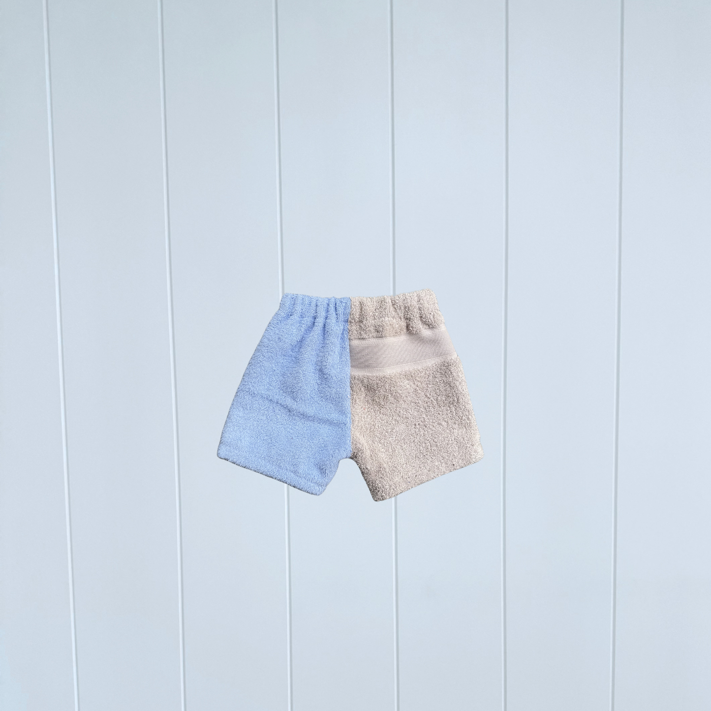 Kids RETOWEL Shorts 014 // Size 6-18 months
