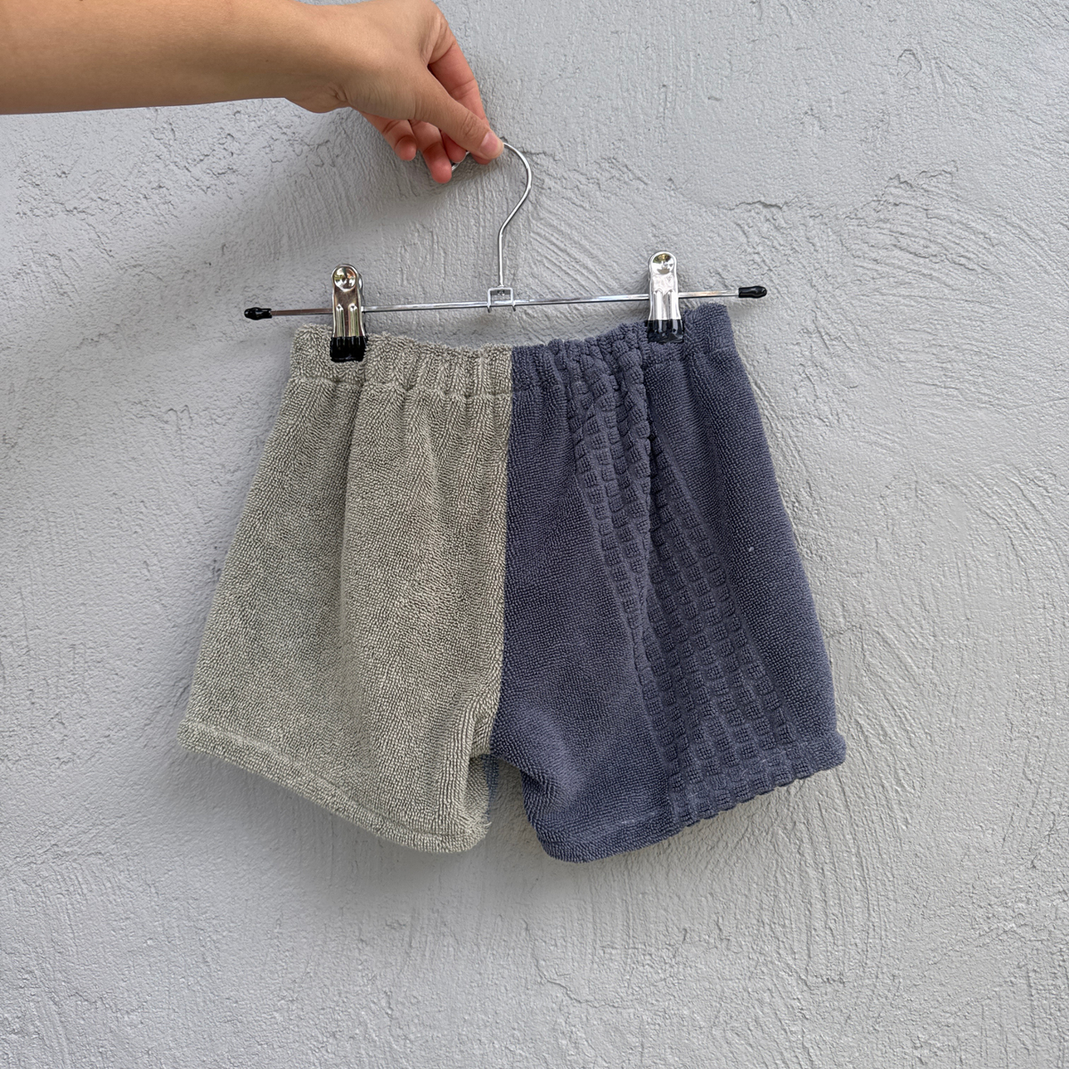 Kids RETOWEL Shorts 017 // 3-5 years