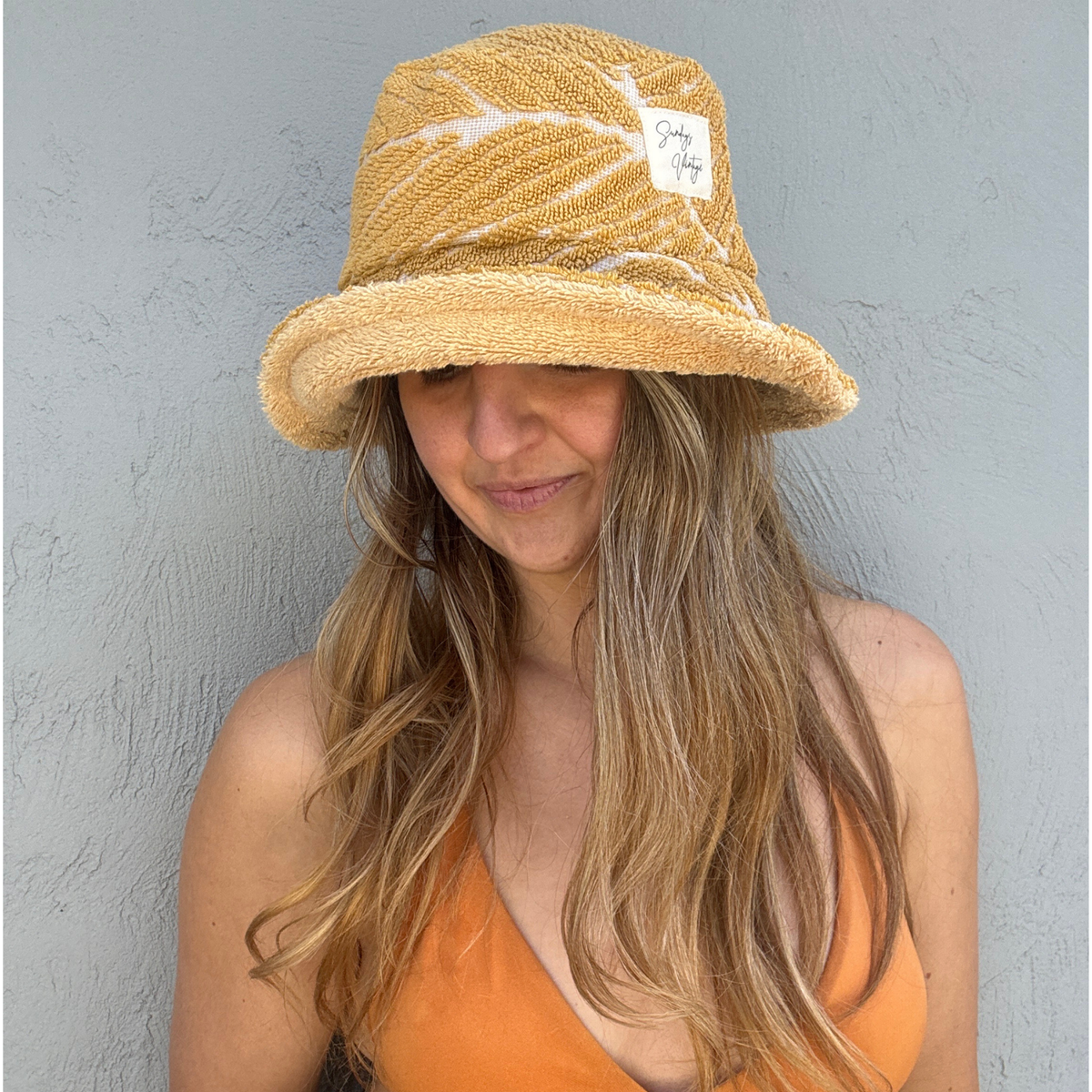 RETOWEL Bucket Hat 016 // One Size