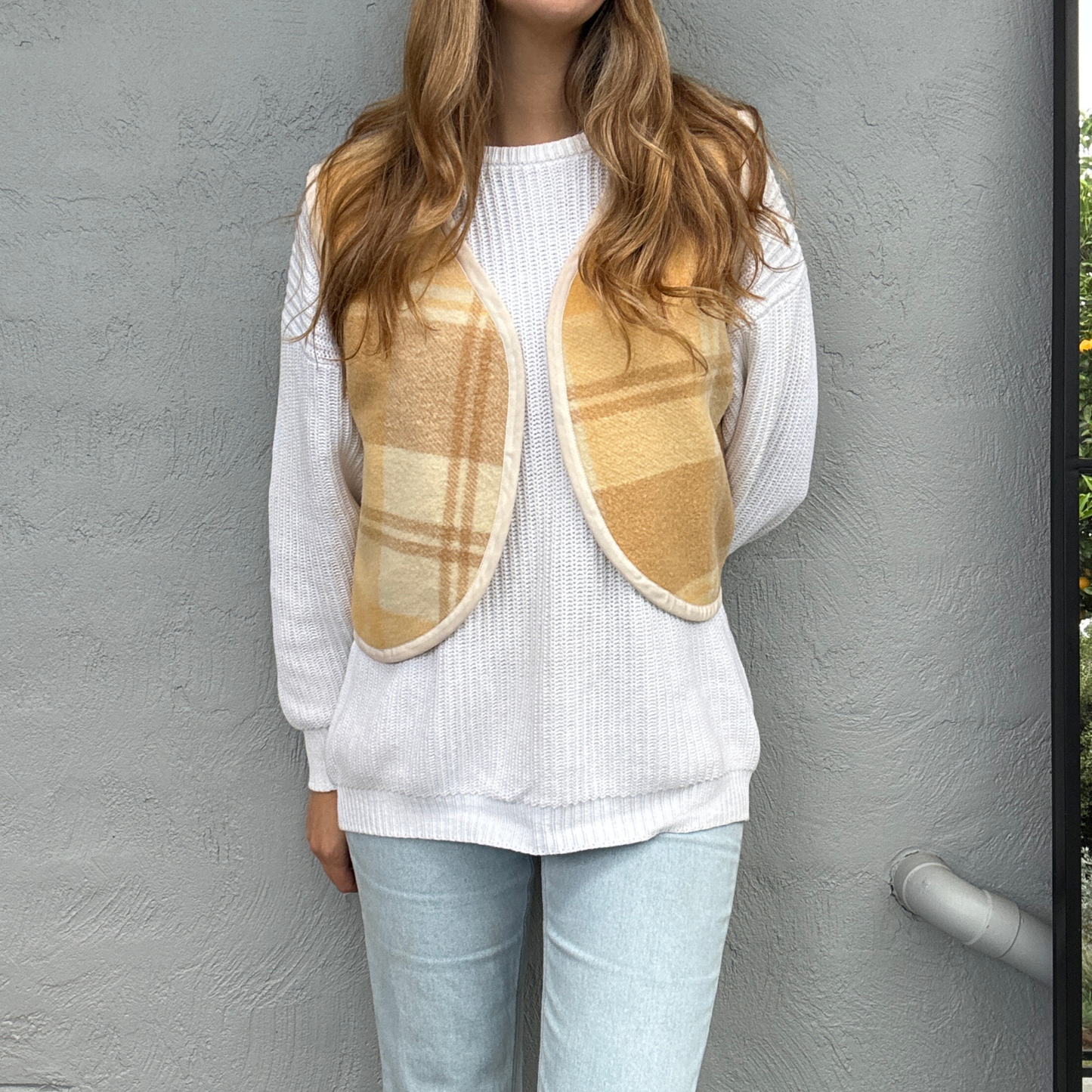 Sunday Snug Vest 007 // Honey Oat