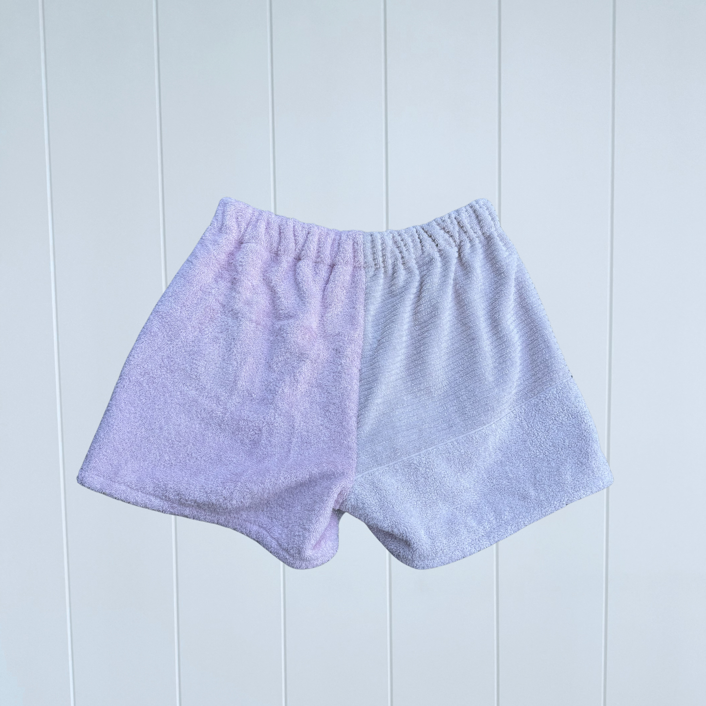 Women's RETOWEL Shorts 008 //Size 14-16