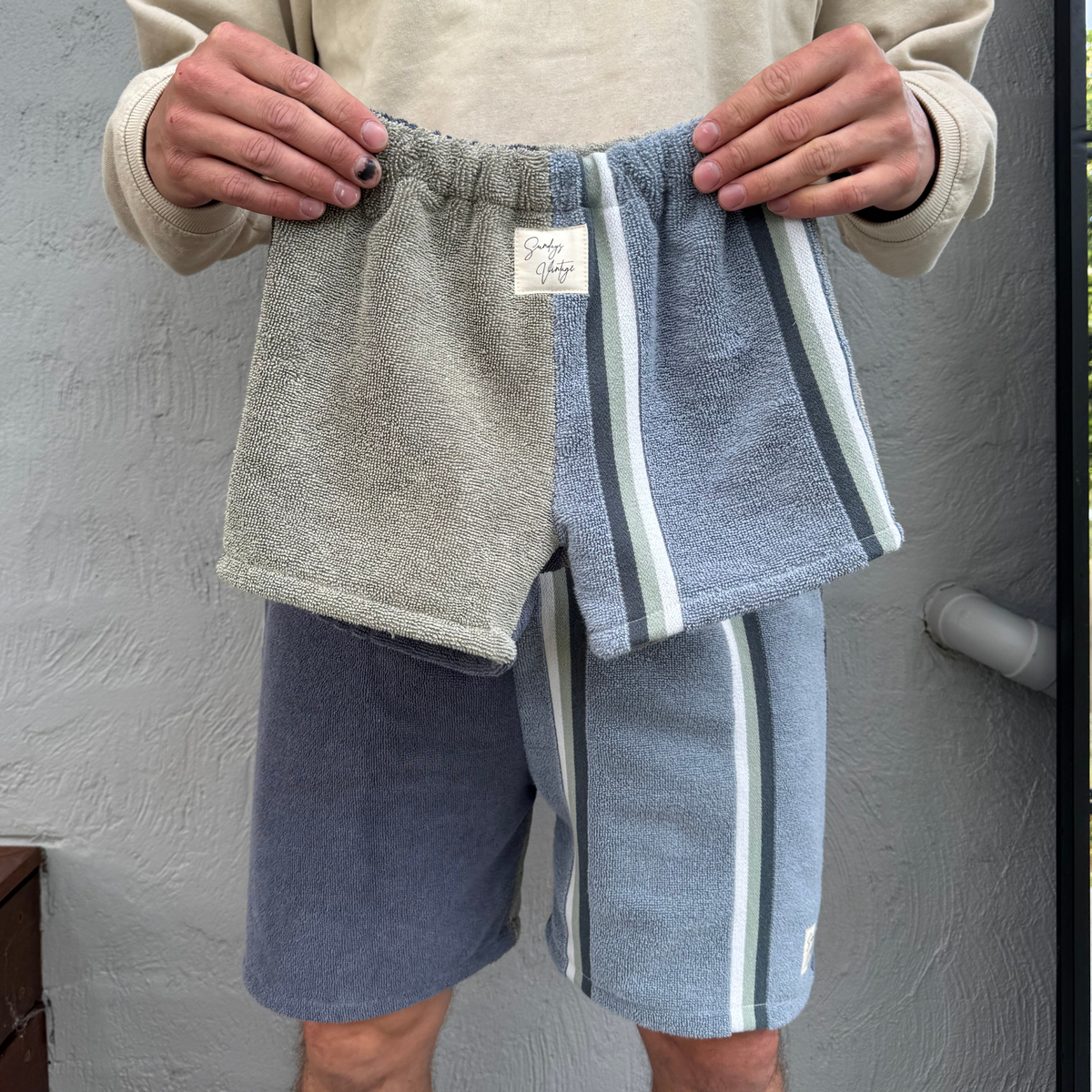 Men’s RETOWEL Shorts 004 // Size 30-34