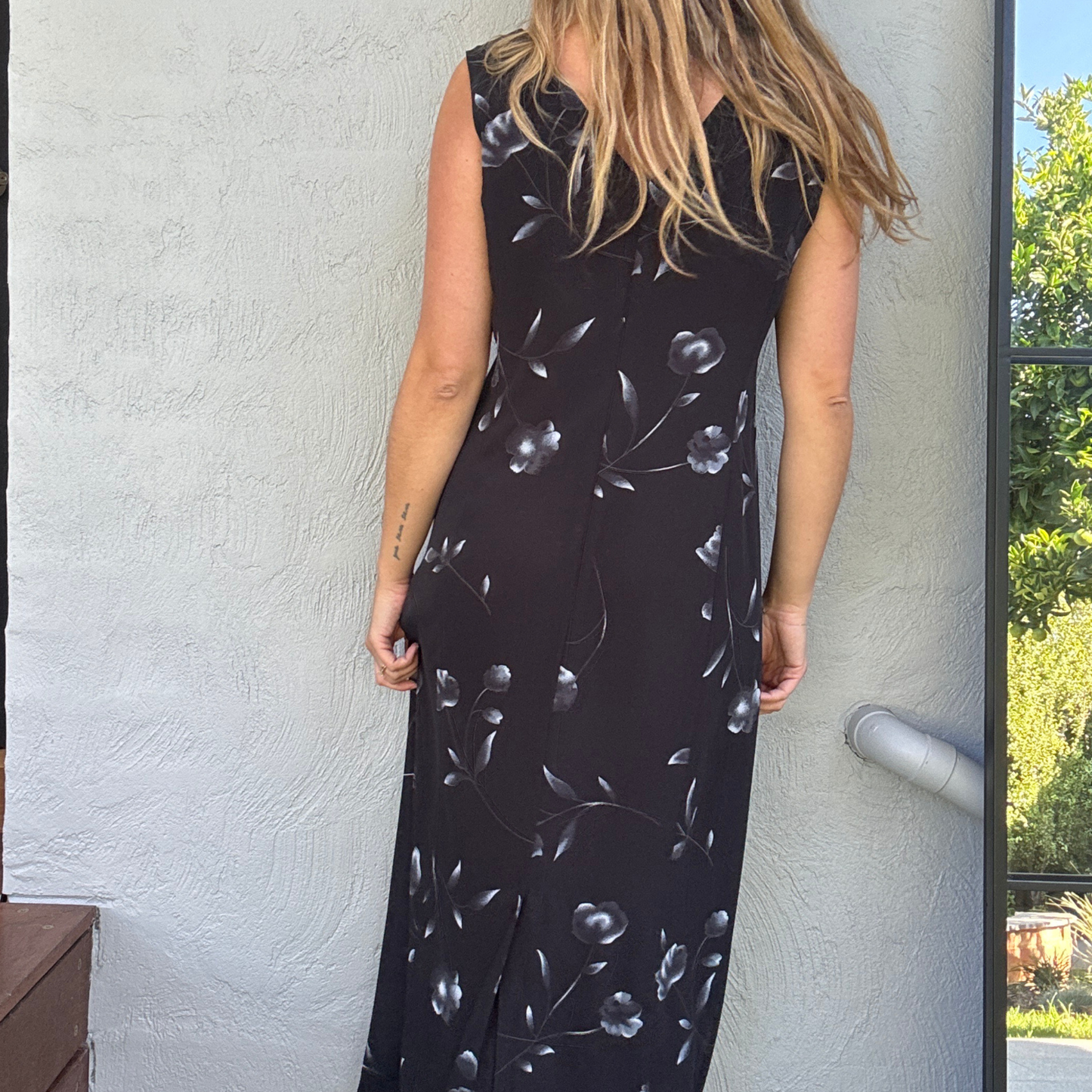 90s Black Floral Slip Dress // Size 14