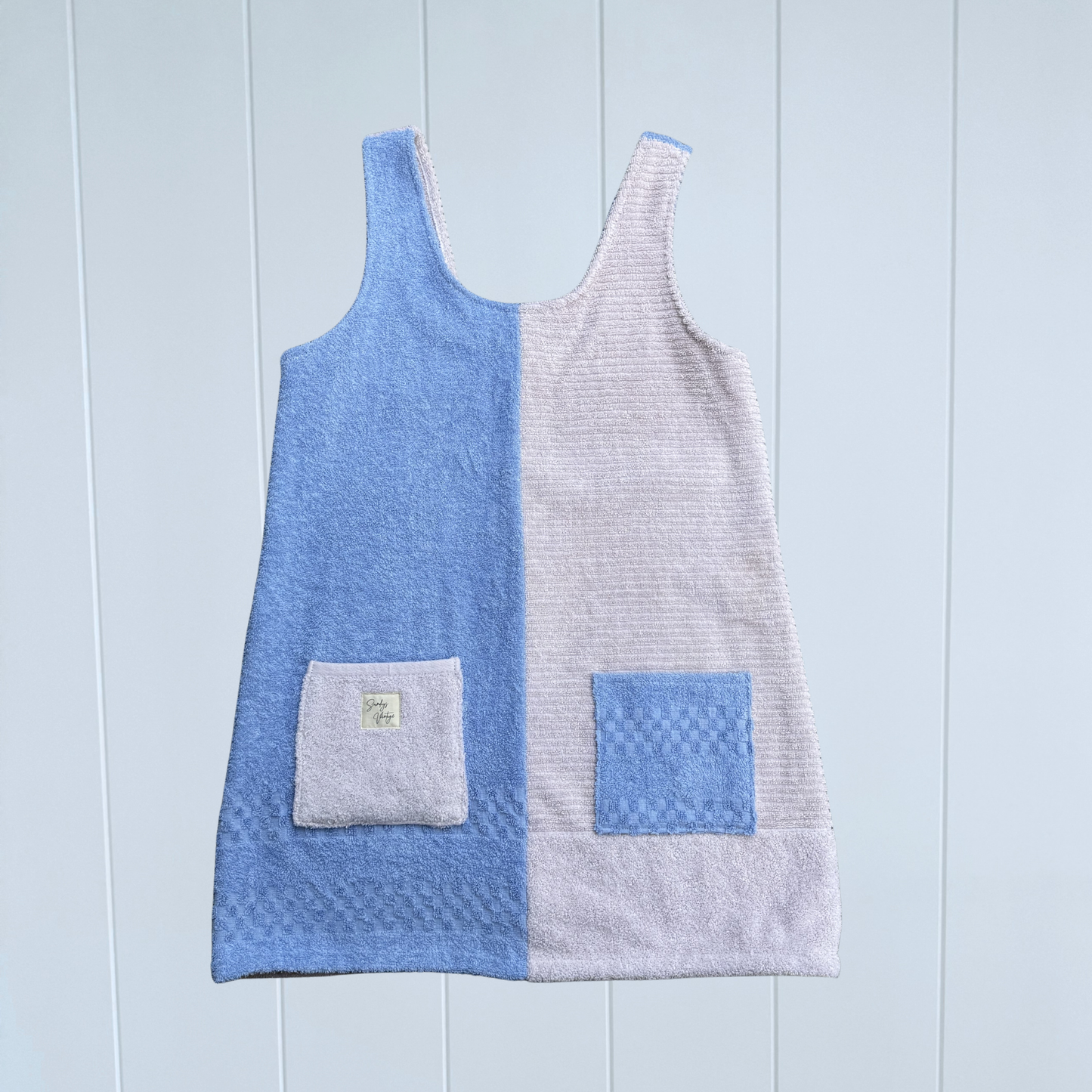 RETOWEL Dress 004 // Size 8-12