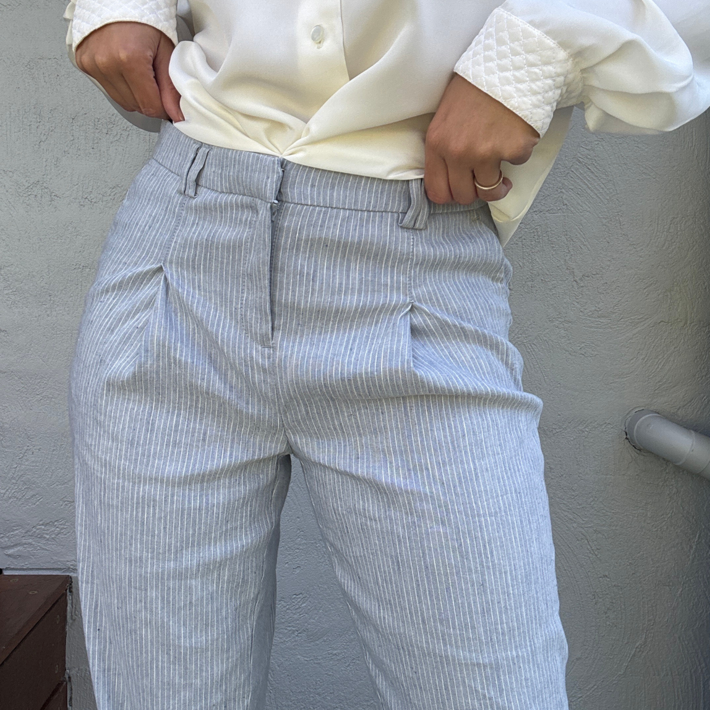 Pinstripe Linen Blend Trousers // Size 8-10