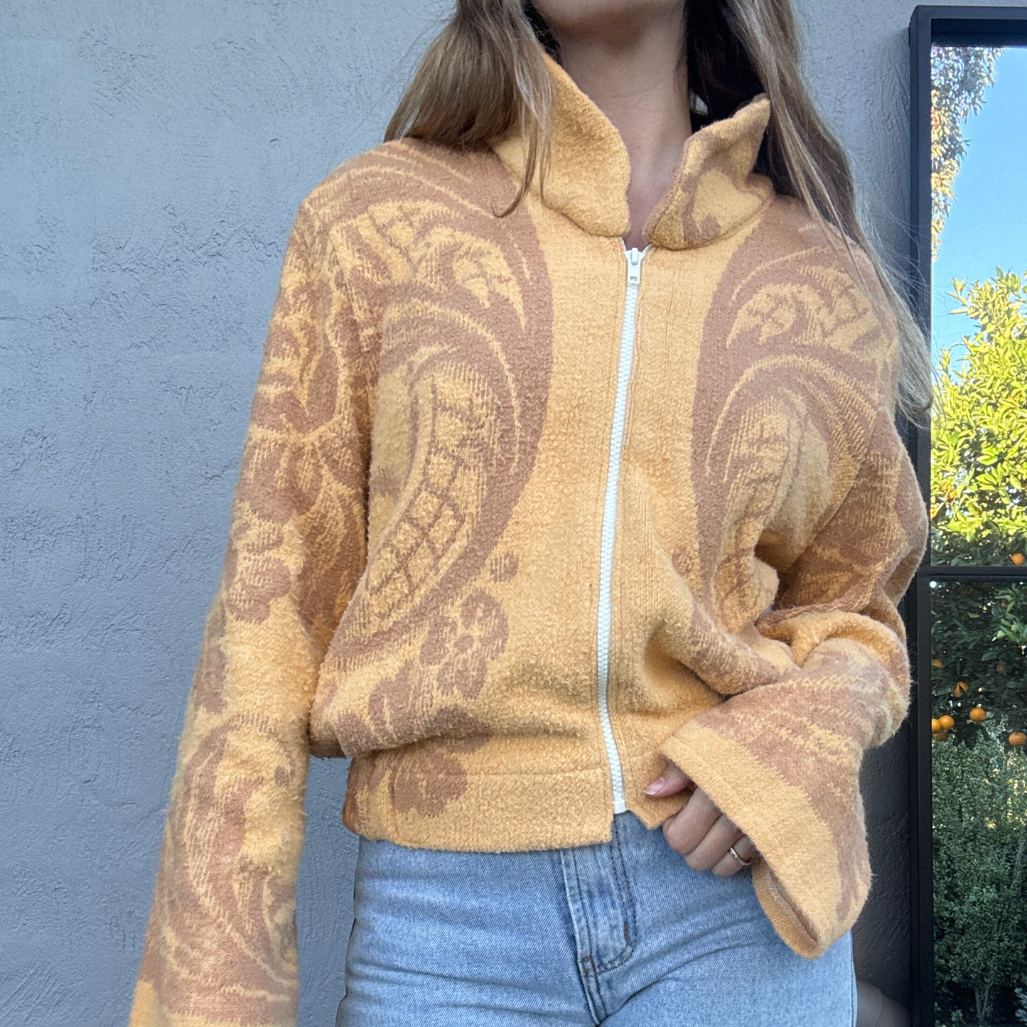 Sundays Blanket Bomber 004 // Honey Biscuit